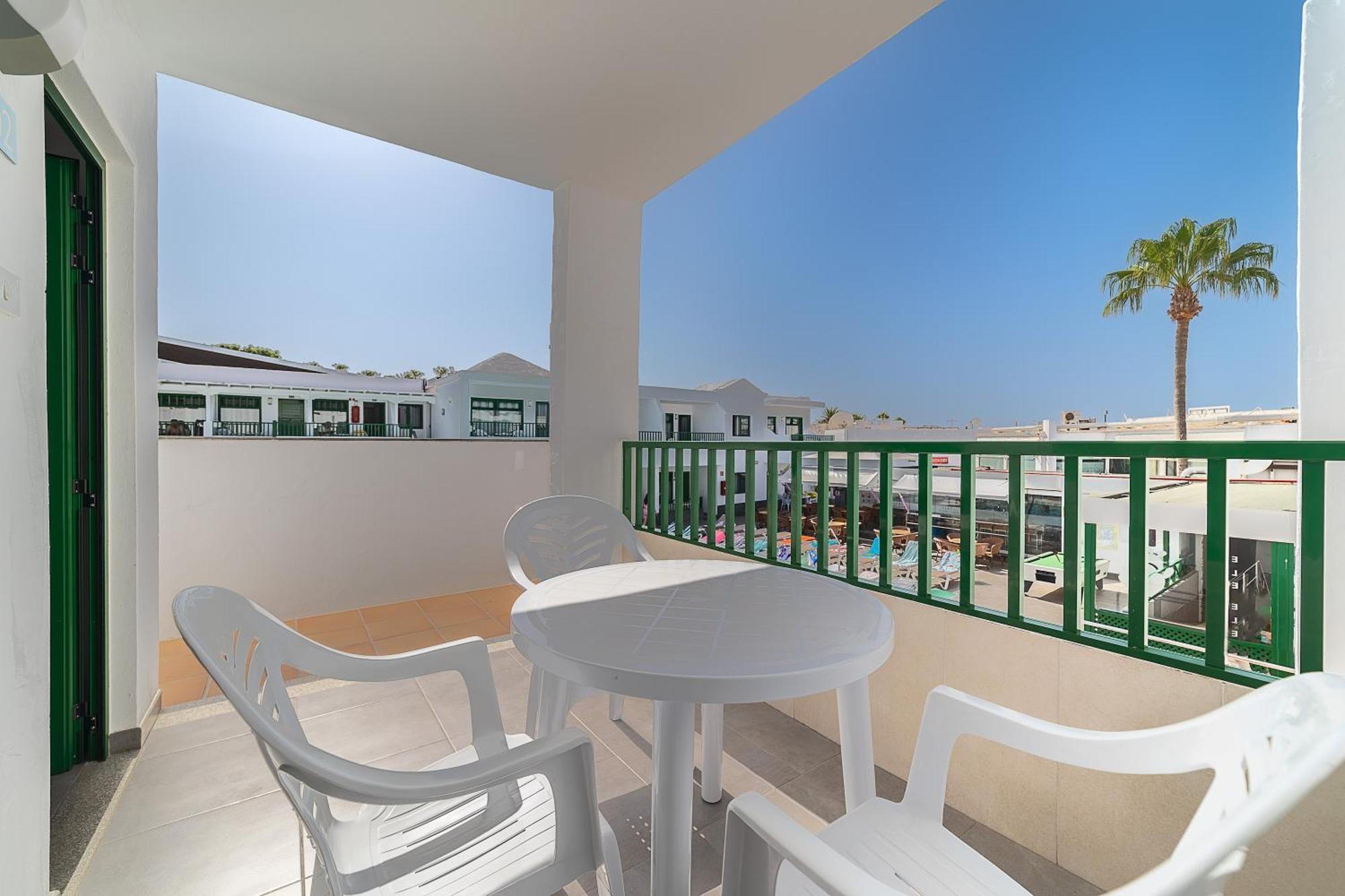 Apartamentos Elena Puerto del Carmen  Esterno foto